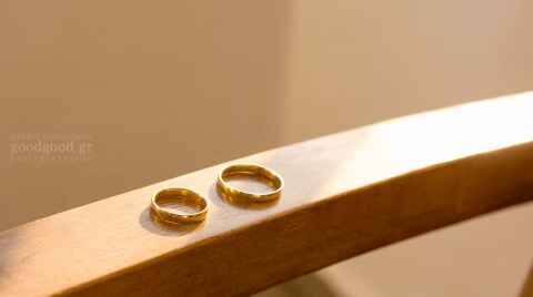 wedding rings on the handrail